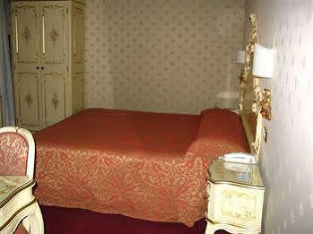 Al Leon Bed and breakfast 3*