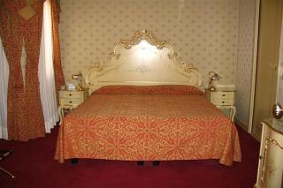 Al Leon Bed and breakfast